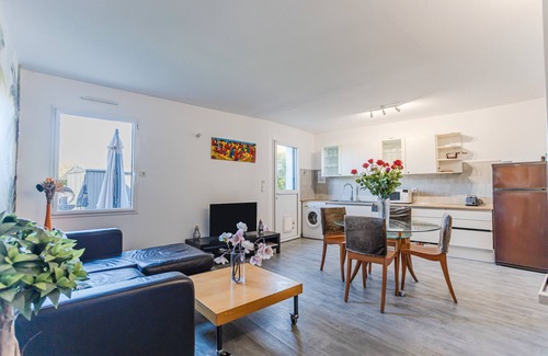 Sene Apartamento | Apartamento 'La Casa Sol'ojo - 100m Mer' con jardín privado y Wi-Fi