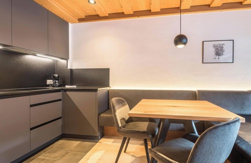 Santa Cristina Val Gardena Apartamento | Apartamento "La Grambla Saslonch" con vistas a la montaña, balcón y Wi-Fi