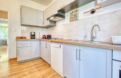 Allemans Apartamento | Apartamento 'Appartement La Montagne Sud' con jardín compartido y Wi-Fi