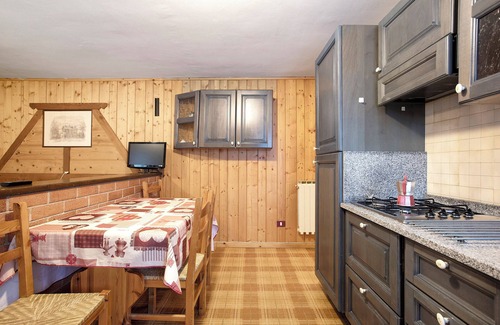 Gressan Apartamento | Apartamento 'La Nouva' con terraza compartida, jardín compartido y Wi-Fi