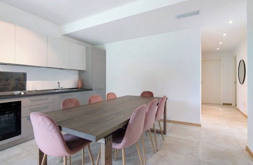 Colico Apartamento | Apartamento 'La Villa del Lago in Giardino' con vistas al mar, Wi-Fi y aire acondicionado