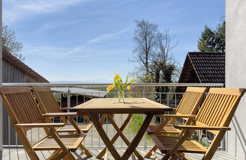 Waggershausen Apartamento | Apartamento 'Landglück Hof' con vistas al lago, jardín compartido y Wi-Fi