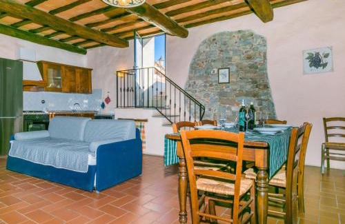 Lucolena Apartamento | Apartment Laura by Interhome