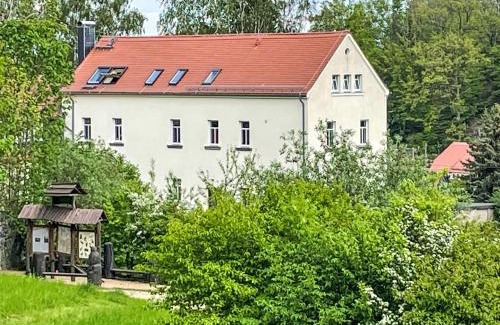 Waltersdorf Apartamento | Apartment Lauschevogel by Interhome