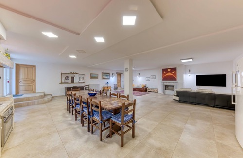 Presicce Apartamento | Apartamento 'Le Colonie - Boschetto' con terraza privada, jardín compartido y Wi-Fi