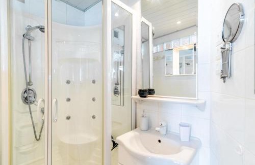 Val Claret Apartamento | Apartment Le Curling B - Val Claret-41 by Interhome