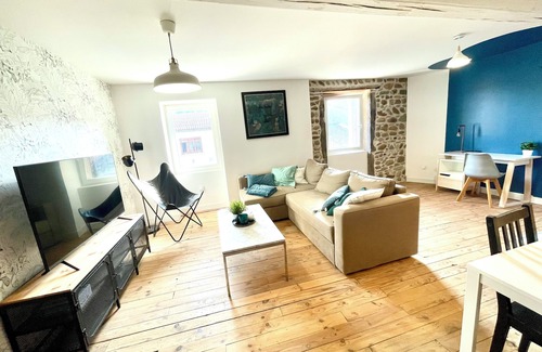Meximieux Apartamento | Apartment "Le Jungly" renovated character duplex, near CNPE