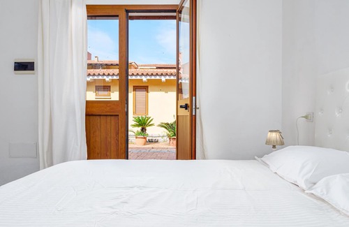 Le Vecchie Saline Apartamento | Apartamento "Le Saline" con jardín privado y aire acondicionado