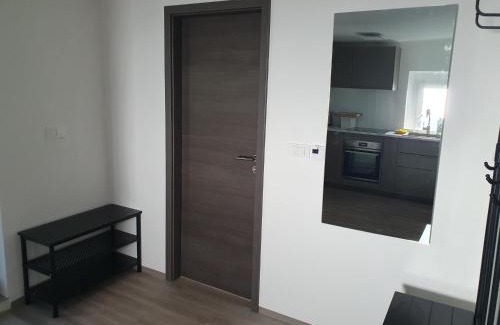 Tolmin Apartamento | Apartment Ledince