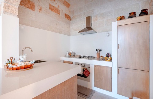 Conversano Apartamento | Apartamento 'Lemos' con terraza privada, Wi-Fi y aire acondicionado