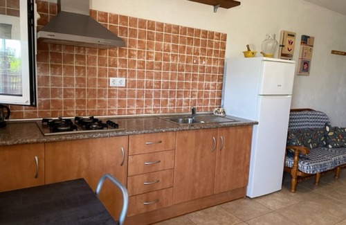Camarles Apartamento | Apartamento 'Les Casetes Del Mas Juntas' con vistas a la montaña, Wi-Fi y aire acondicionado.