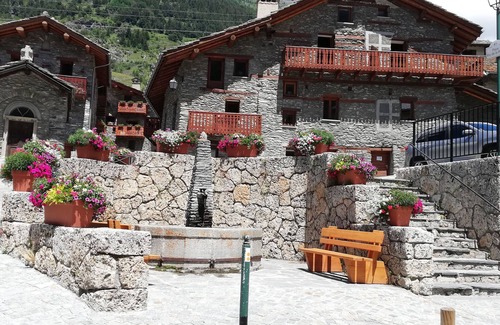 Val Cenis Apartamento | Apartamento 'Les Chardons' con vistas a la montaña, balcón y Wi-Fi