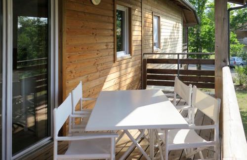 Parentis-en-Born Apartamento | Apartment Les Cottages du Lac T3 Premium by Interhome