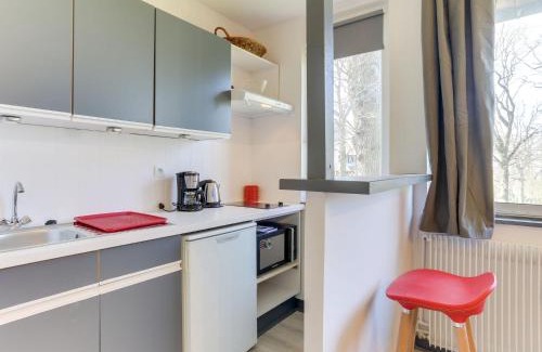 Tourgeville Apartamento | Apartment Les Hauts de Deauville-1 by Interhome
