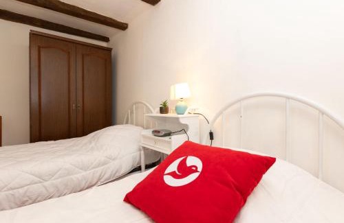 Roz-Landrieux Apartamento | Apartment Les jardins by Interhome
