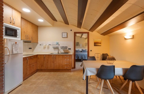 Jorba Apartamento | Apartamento 'Les Muntades Foc' con vistas a la montaña, Wi-Fi y aire acondicionado