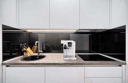 Znjan Apartamento | Apartment Liberty Living with Pool I