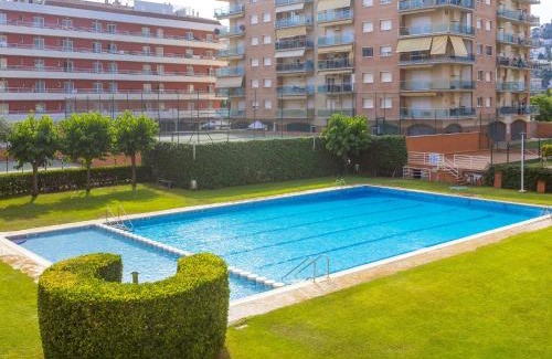 Santa Susanna Apartamento | Apartment Libra by Interhome