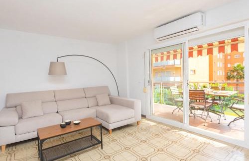 Santa Susanna Apartamento | Apartment Libra by Interhome