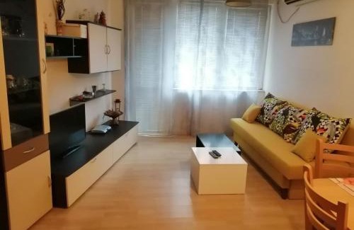 Varosha Apartamento | Apartment Lili