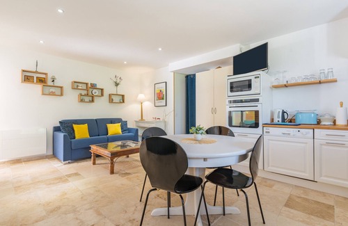 Auriol Apartamento | Apartamento 'Lobéal' con piscina compartida, Wi-Fi y aire acondicionado