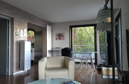 Thonon-les-Bains Apartamento | Apartamento situado en un entorno campestre con vistas al lago de Ginebra