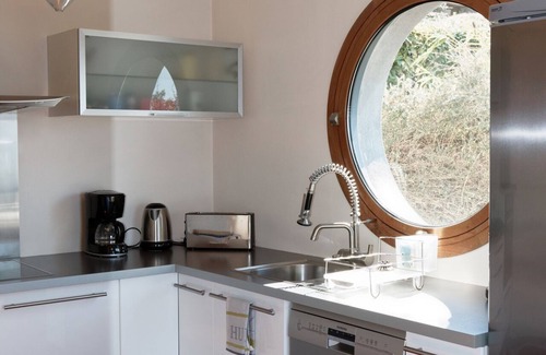 Thonon-les-Bains Apartamento | Apartamento situado en un entorno campestre con vistas al lago de Ginebra