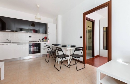 Lambrate Apartamento | Apartamento situado en el barrio Rubattino de Milán, cerca de la Esselunga di Rubattino.