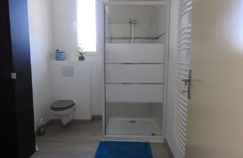 Jonzac Apartamento | Apartamento ubicado en la planta baja de una pequeña residencia con cuatro