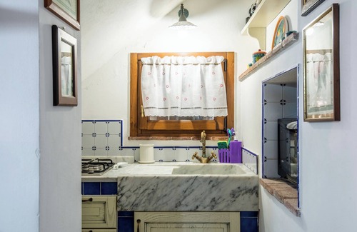 lsola d'Arbia Apartamento | Apartamento 'Loft Antico Mulino' con jardín privado, Wi-Fi y aire acondicionado