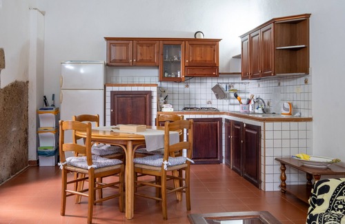 Pitigliano Casa | Apartamento 'Loft Orsini' con jardín privado