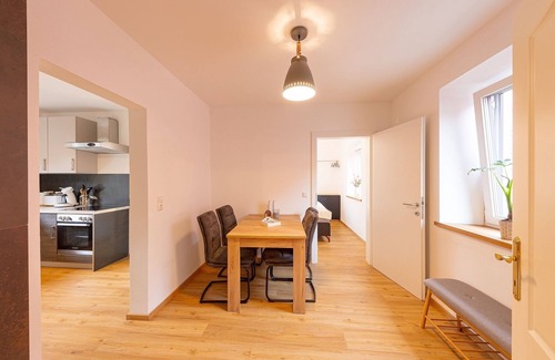 Lunz am See Apartamento | Apartment Lohstampfe 50m2 mit Blick auf den Garten