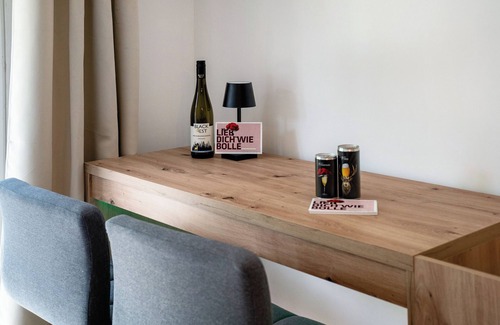 Hornberg Apartamento | Apartamento 'Lopezan home and living' con terraza compartida, balcón y Wi-Fi