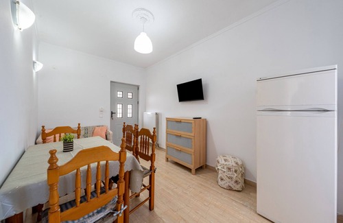 Almiros Beach Apartamento | Apartamento 'Lotus 3' con vistas al mar, Wi-Fi y aire acondicionado