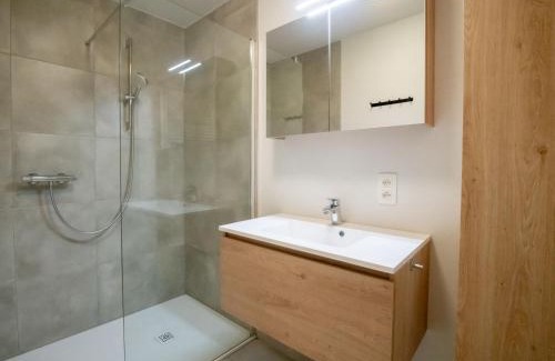Blankenberge Apartamento | Apartment Lovely La Marée with lateral sea view by Interhome