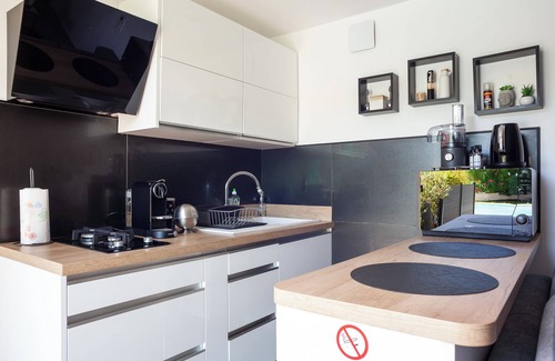 Aix-en-Provence Casa | Apartamento 'Lucerta Bella' con piscina compartida, Wi-Fi y aire acondicionado