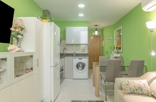 Cadiz Apartamento | Apartamento 'Luz, A Pie De Playa' con Wi-Fi y aire acondicionado