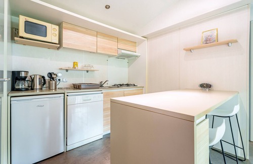 Boofzheim Apartamento | Apartment 'Lydia's Mobile Home' with Shared Pool, Private Terrace and Private Garden