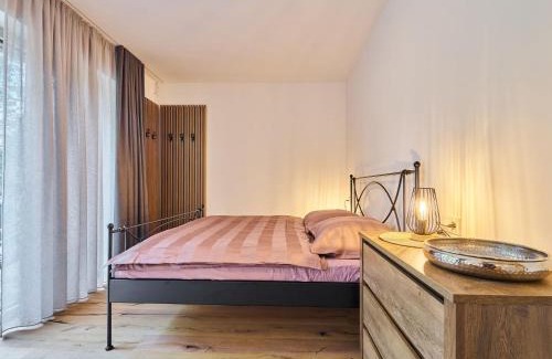 Pec pod Snezkou Apartamento | Apartment Máj-11 by Interhome