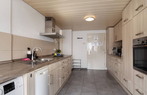 Neckarhausen Apartamento | Apartamento 'M B Homes Nürtingen' con Wi-Fi
