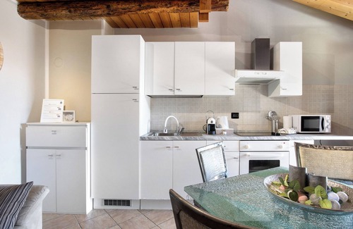 Pollein Apartamento | Apartamento 'Maison Bebe Mont Emilius' con vistas a la montaña, terraza privada y Wi-Fi