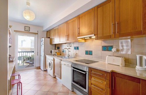Santa Luzia Apartamento | Apartamento "Maré Cheia SI40" con balcón privado, piscinas compartidas y Wi-Fi