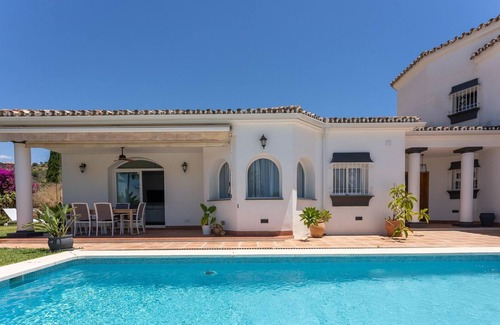 Urbanizacion el Rosario Apartamento | Apartment Marbella, 3 bedrooms, 6 persons