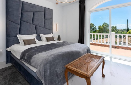 Urbanizacion el Rosario Apartamento | Apartment Marbella, 3 bedrooms, 6 persons
