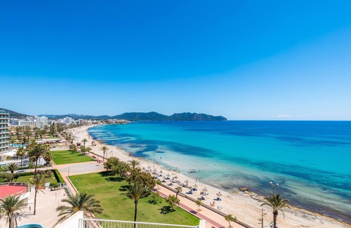 Son Servera Apartamento | Lindo apartamento Marbi en la playa con balcón, terraza y WLAN; Aparcamiento disponible