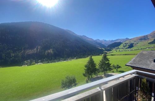 Sedrun Apartamento | Apartment Margherita