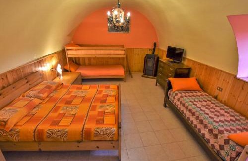 Mazzo di Valtellina Apartamento | Apartment Mariella by Interhome