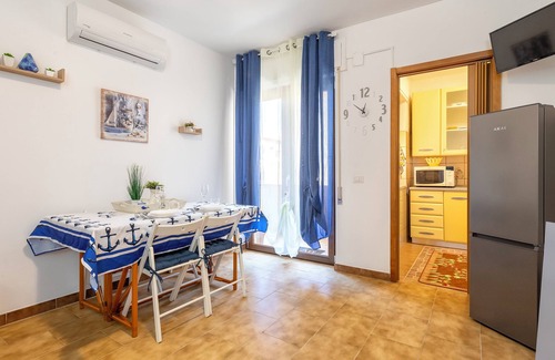La Pietraia Apartamento | Apartamento 'Marina' con Balcón, Wi-Fi y Aire Acondicionado