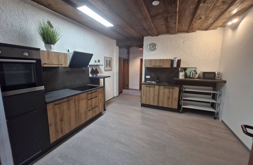 Pottenstein Apartamento | Apartamento 'Marktblick' con vistas a la montaña y Wi-Fi