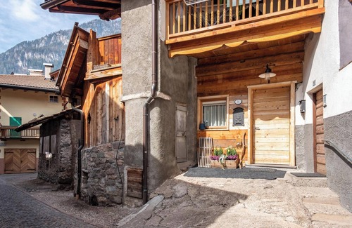 Predazzo Apartamento | Apartamento Maso Pencati con vistas a la montaña, balcones y Wi-Fi